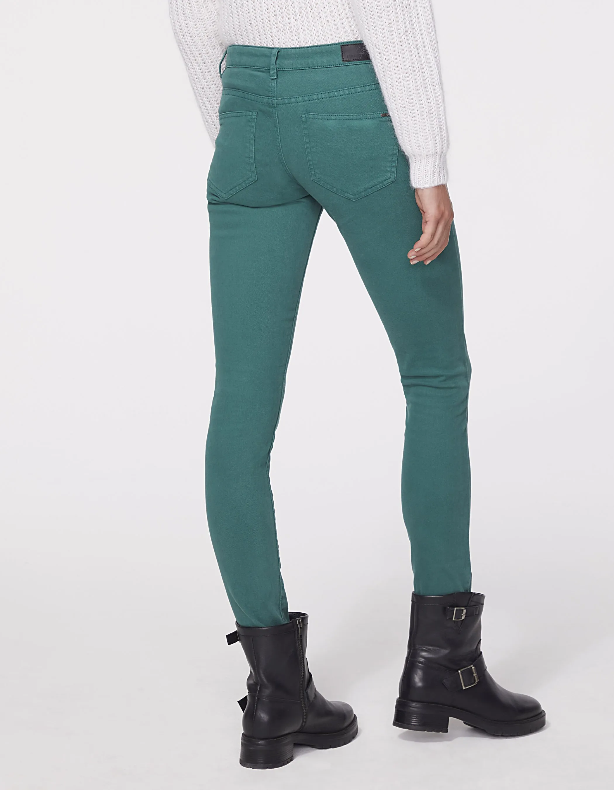 Jean slim vert 7/8 ème poches plaquées zippées femme