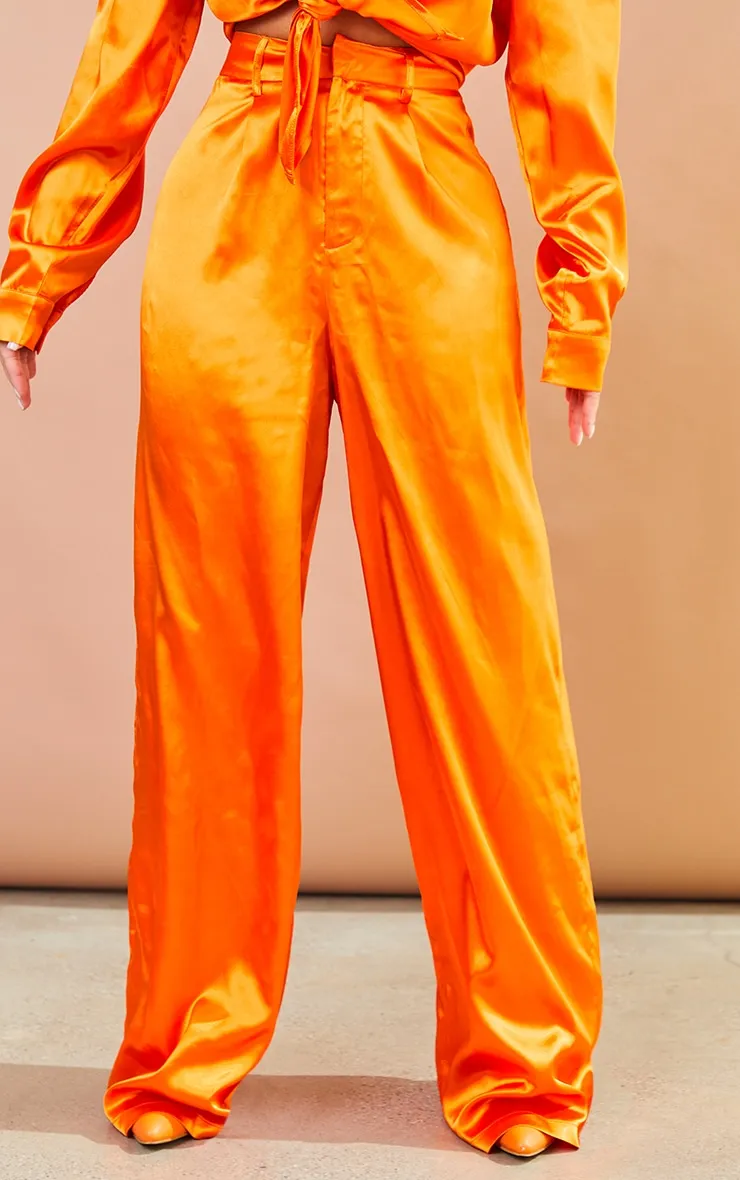 Petite Pantalon droit satiné orange