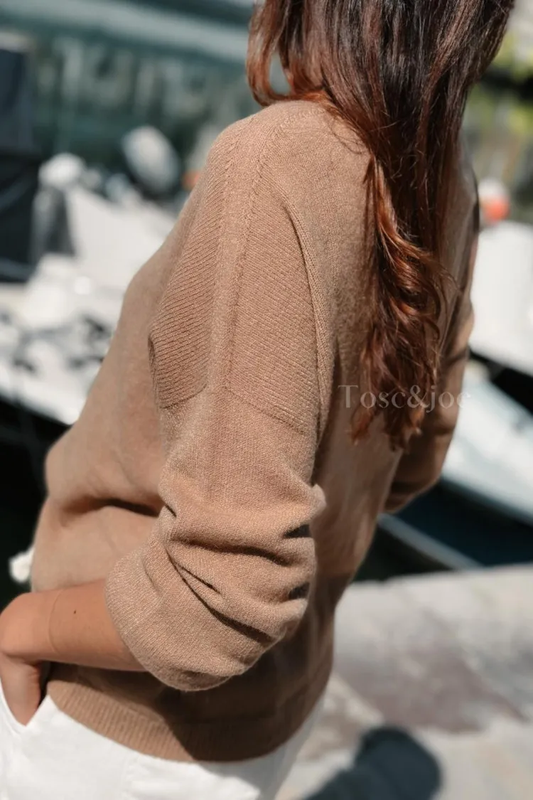Pull Lorris Cappuccino