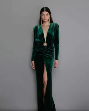 Robe de soirée verte émeraude en velours manche longue col v fendue avec épaulettes ⋆ Revenge Dress