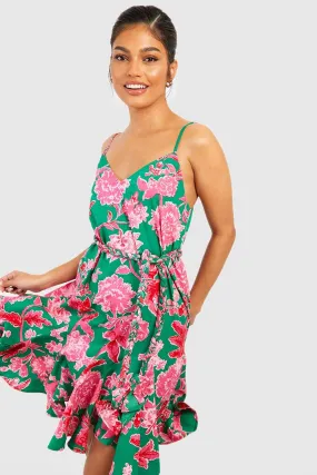 Robe patineuse à volants et ceinture
