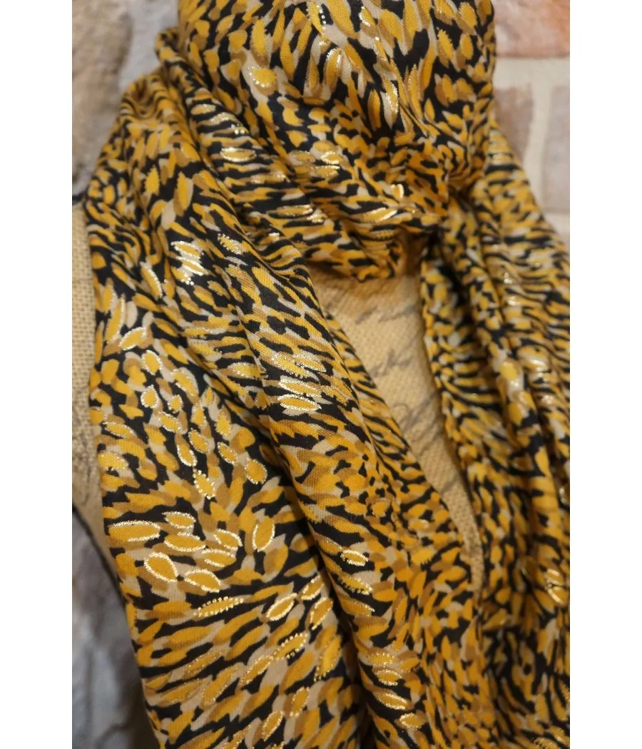 SANTAÏA foulard feuillages nuances de jaunes touches de doré