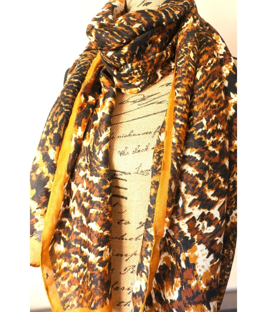 SANTAÏA foulard imprimé animal tigré camel noir losanges or chic